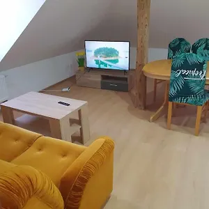 https://apt-u-ernho-orla.karlovyvary-hotels.com